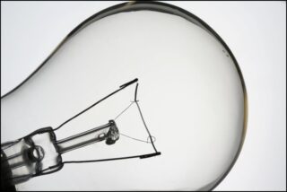 Will Philips’ Prizewinning Light Bulb Shine on Earth Day?