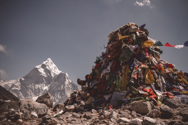 Everest’s waste Problem