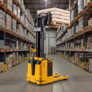 The Effect of Electric Stackers on Modern Material Handling