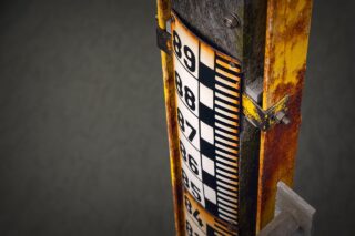 A River Rising: Ohio River Water Level Crisis Hits Cincinnati